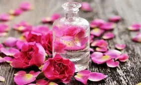 گلاب یک لیتری در بازار به چه قیمتی به فروش می‌رسد؟