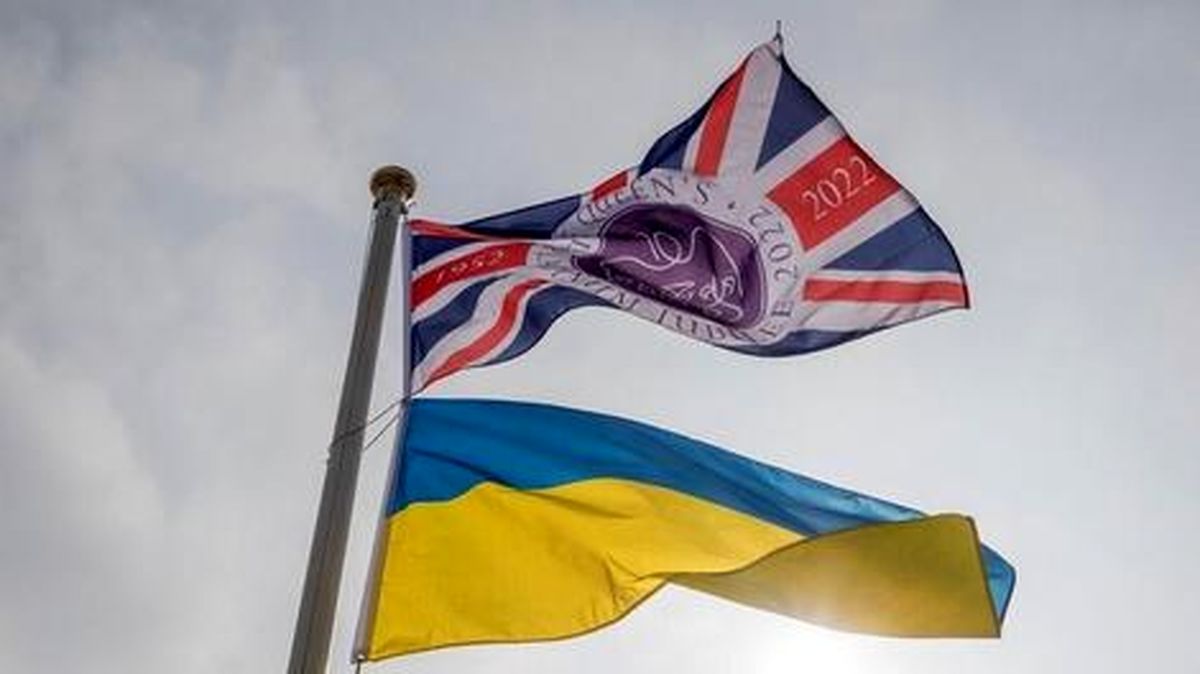 انگلیس موشک های نقطه زن به اوکراین داد
