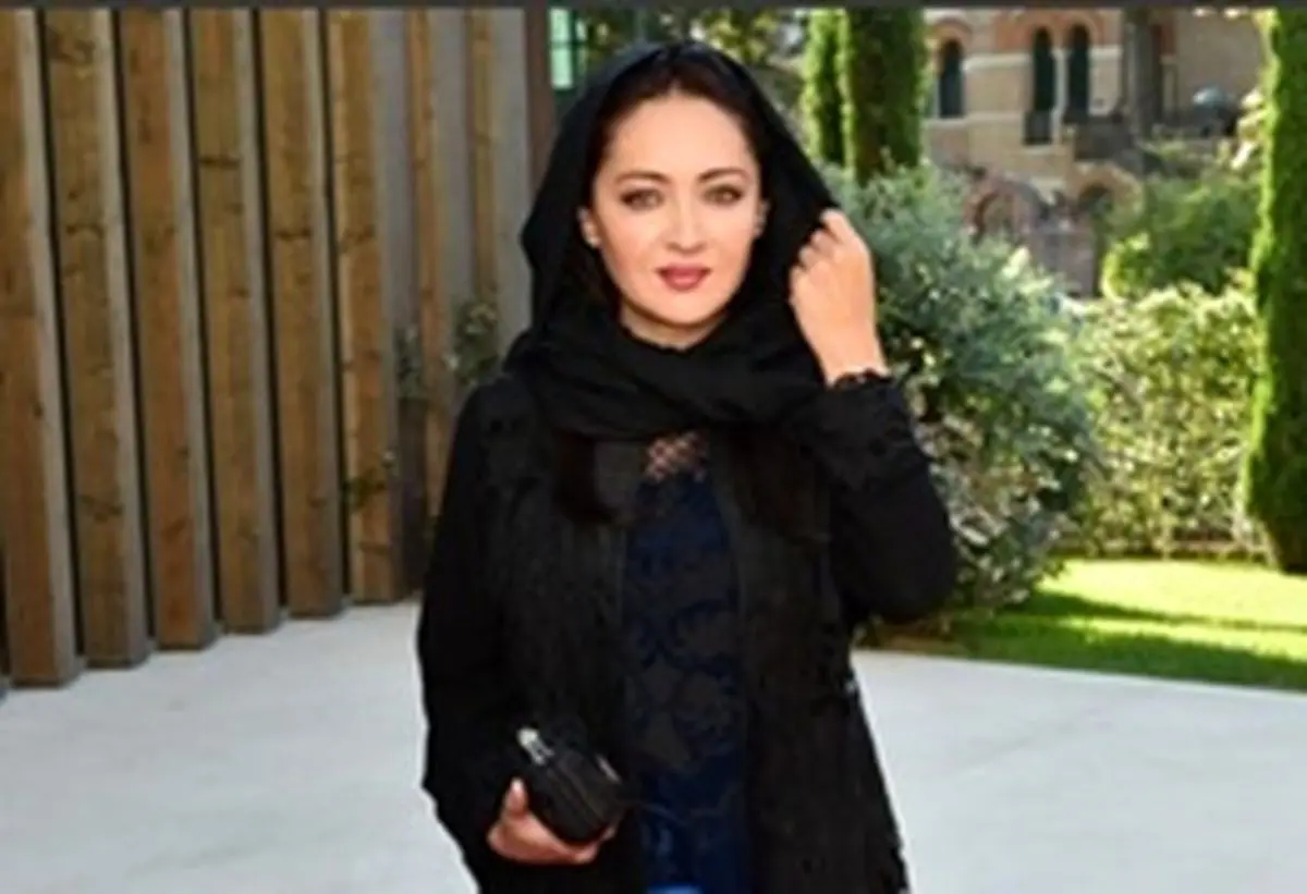 سلفی نیکی کریمی با بازیگران زن پشت صحنه یک سریال تازه/ عکس