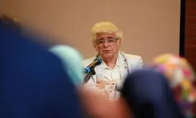 در اولین اکران عمومی «۱۳ اُکتبر۱۹۳۷» مطرح شد/لوریس چکناواریان: پدرم از سینما داران قدیم ایران بود و من هم تصمیم دارم در یک فیلم بازی کنم