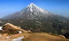 خبر فعالیت آتشفشان دماوند کذب است/ سیل نمی‌تواند نشانه فعالیت آتشفشان باشد