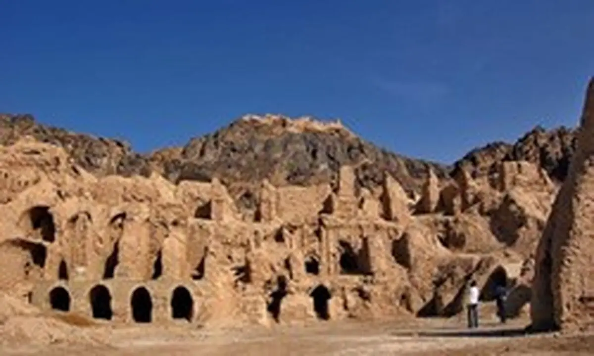 عملیات حفاظت و ساماندهی شهرسوخته سیستان آغاز شد