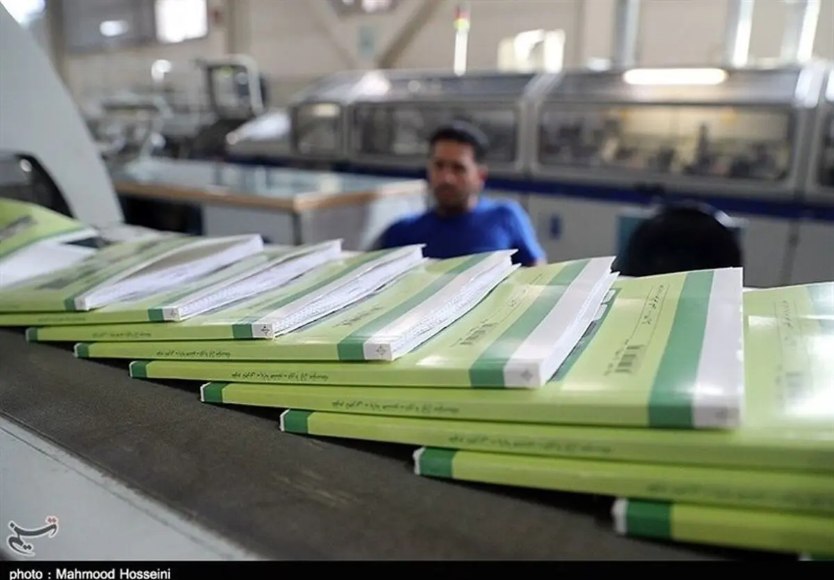 آغاز فروش کتاب‌های درسی دانش‌آموزان از طریق کتابفروشی‌ها