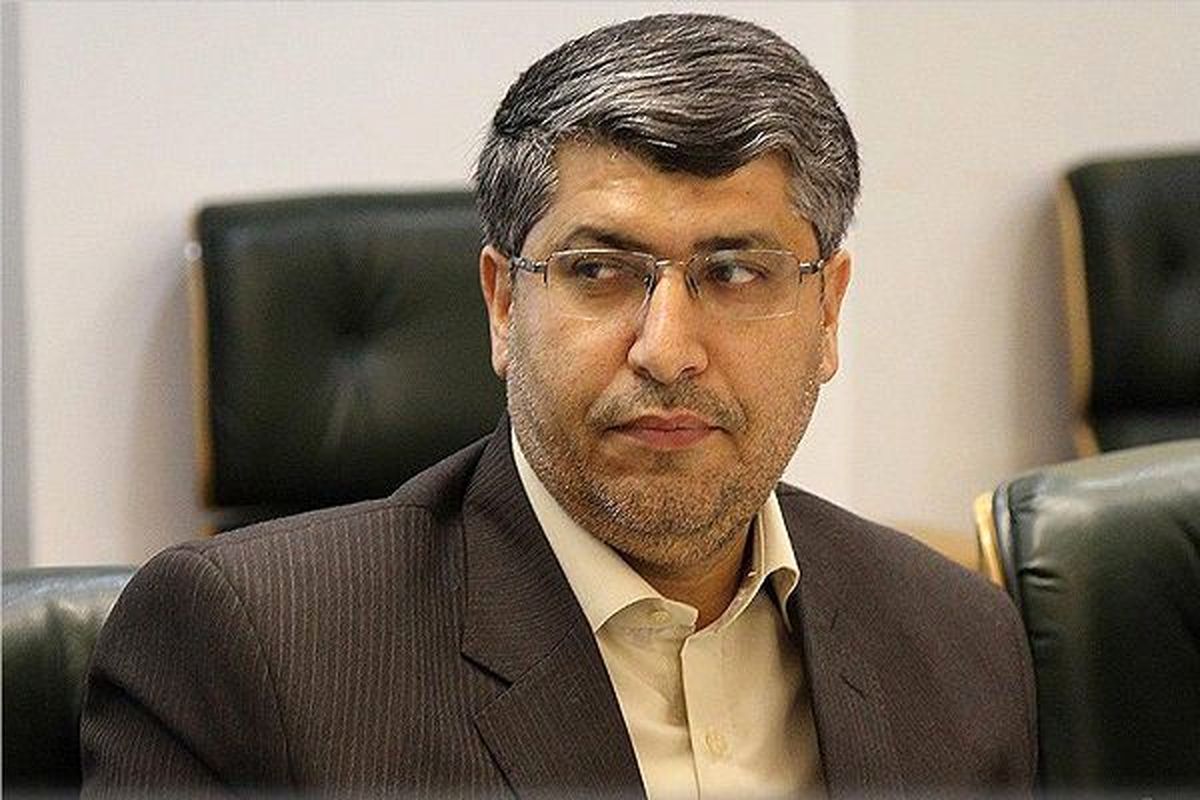 حضور بانکها در حوزه بنگاهداری خطرناک است/ باید هرچه سریعتر در جهت اصلاح قوانین وارد عمل شویم