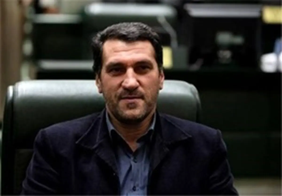 مجلس شفاف به معنی این نیست که نماینده بدون لباس در آن حاضر باشد