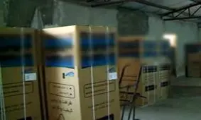 احتکار 2.5 میلیاردی در یکی از انبارهای کرج/ توزیع کالاهای خانگی ضبط شده به بازار با نرخ رسمی + فیلم