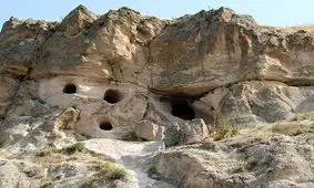 وضعیت ناگوار اشکفت تاریخی "کلخوران"