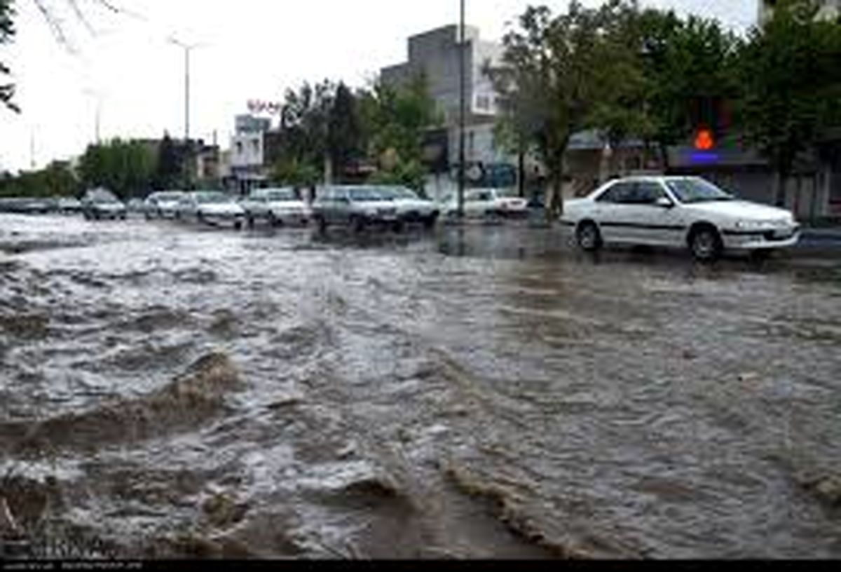 بارش شدید باران و آبگرفتگی در شهرکرد