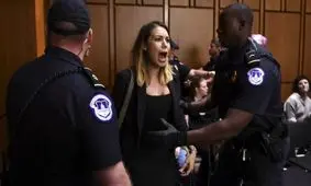 دیوان عالی آمریکا؛ شروع جنجالی روند تایید نامزدی کاوانا در سنا