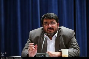 فؤاد ایزدی: مذاکره با دولت آمریکا عقلانی نیست