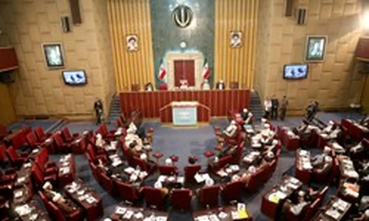 رئیس‌دفتر رئیس‌جمهور مصاحبه خود را تصحیح کند