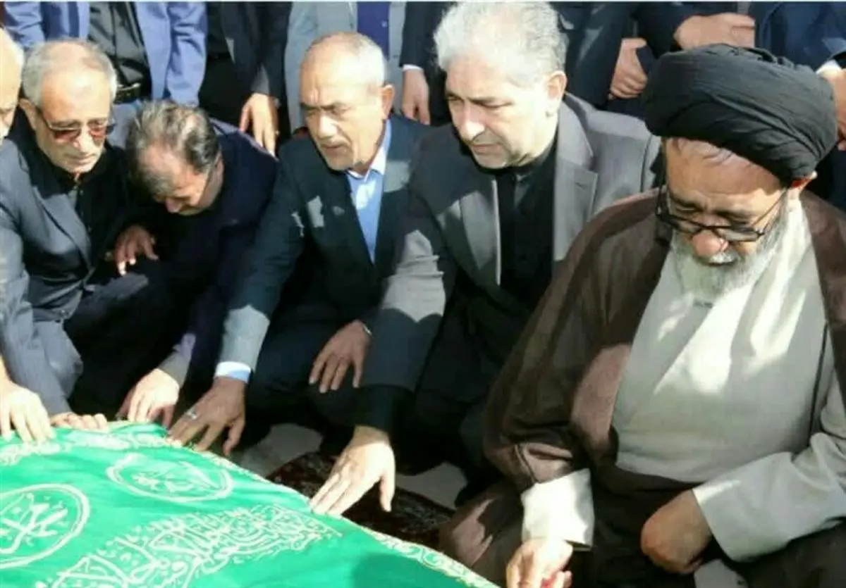 تشییع "پدر صنعت آذربایجان" با حضور معاونان وزرای کشور و صنعت در تبریز+تصاویر