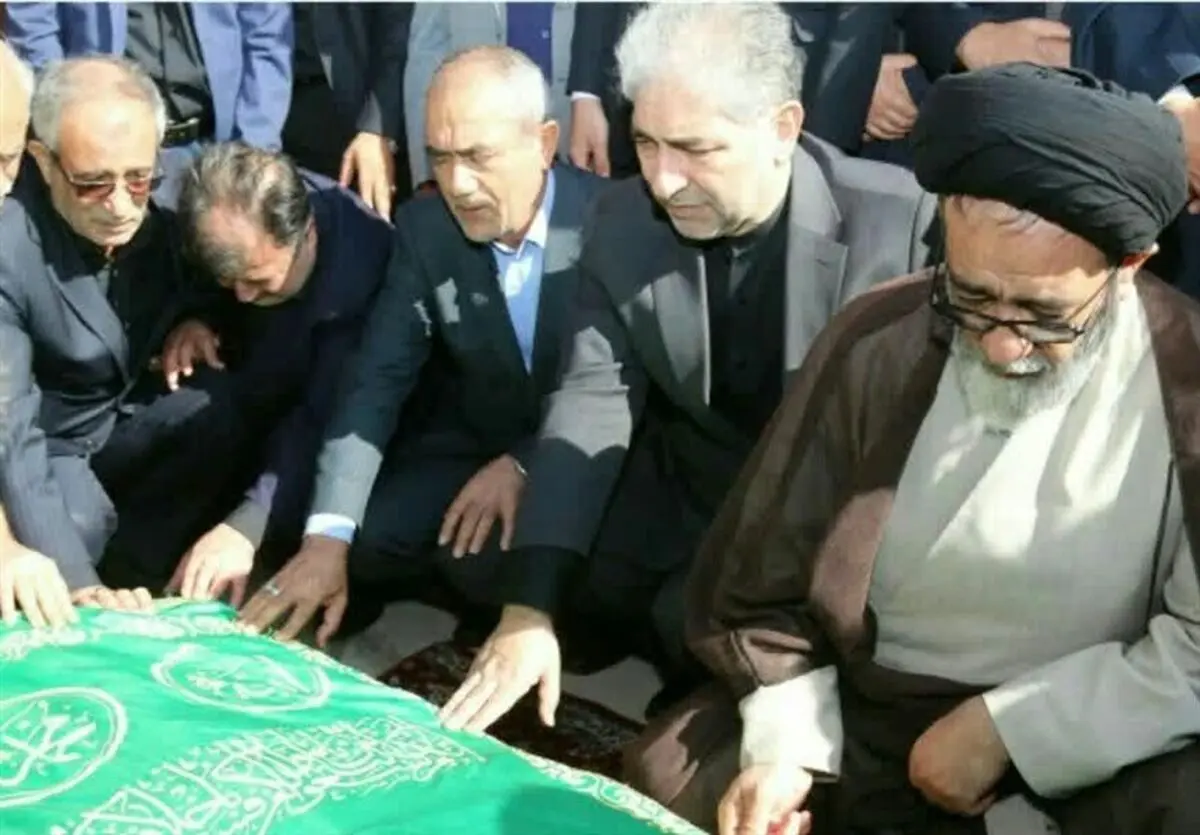 تشییع "پدر صنعت آذربایجان" با حضور معاونان وزرای کشور و صنعت در تبریز+تصاویر