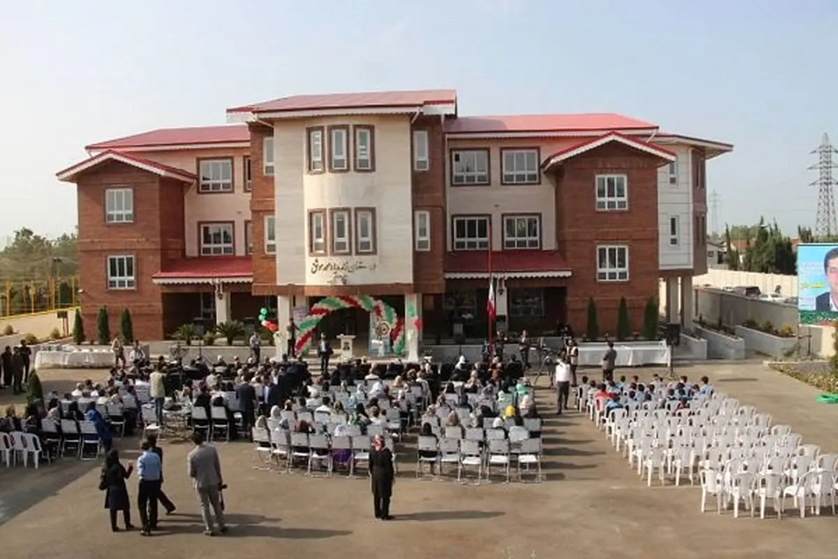 مدرسه ۱۵ کلاسه خیرساز در انزلی افتتاح شد