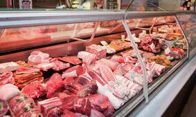 مظنه گوشت منجمد گوسفندی در غرفه تره بار چقدر است؟