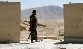 پلیس‌افغان ۸ همکارش را کشت، اجسادشان را سوزاند و به طالبان پیوست!