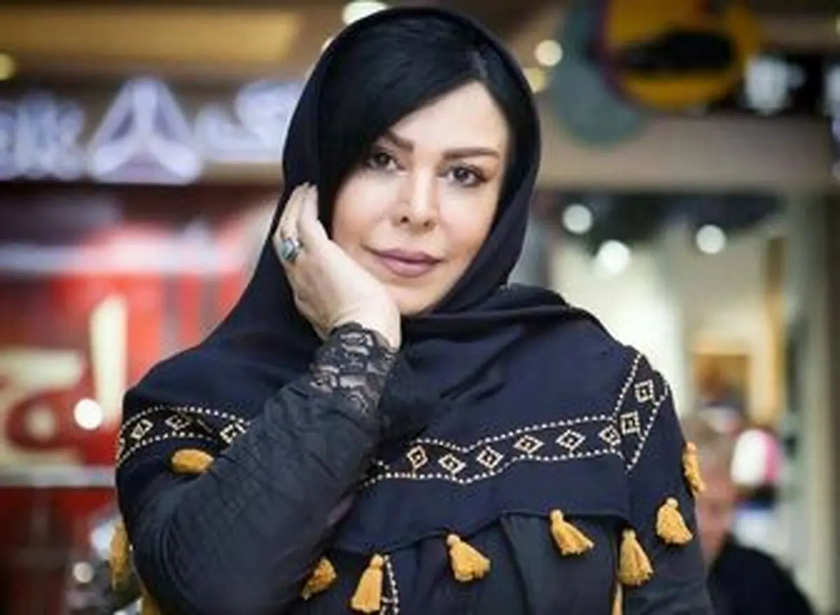وقتی خانم بازیگر به کابین خلبان می رود/عکس