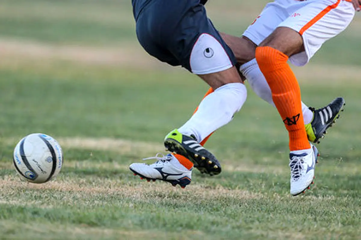 پیشتازی تیم پیام در لیگ فوتبال جوانان استان قم