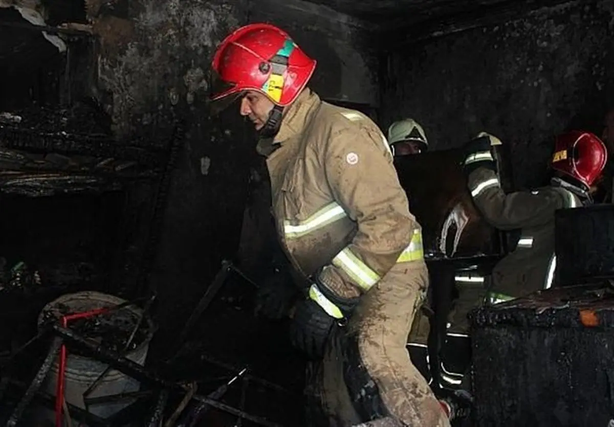 سوختگی زن و مرد میانسال در میان دود غلیظ + تصاویر