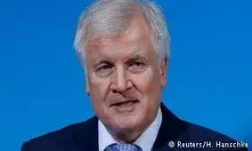 اعتراض احزاب آلمانی به سخنان وزیر کشور درباره مهاجران