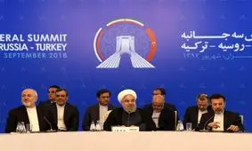 روحانی در نشست خبری: باید تروریست‌ها سلاح‌ را زمین بگذارند/ لزوم تسریع در تدوین قانون اساسی سوریه