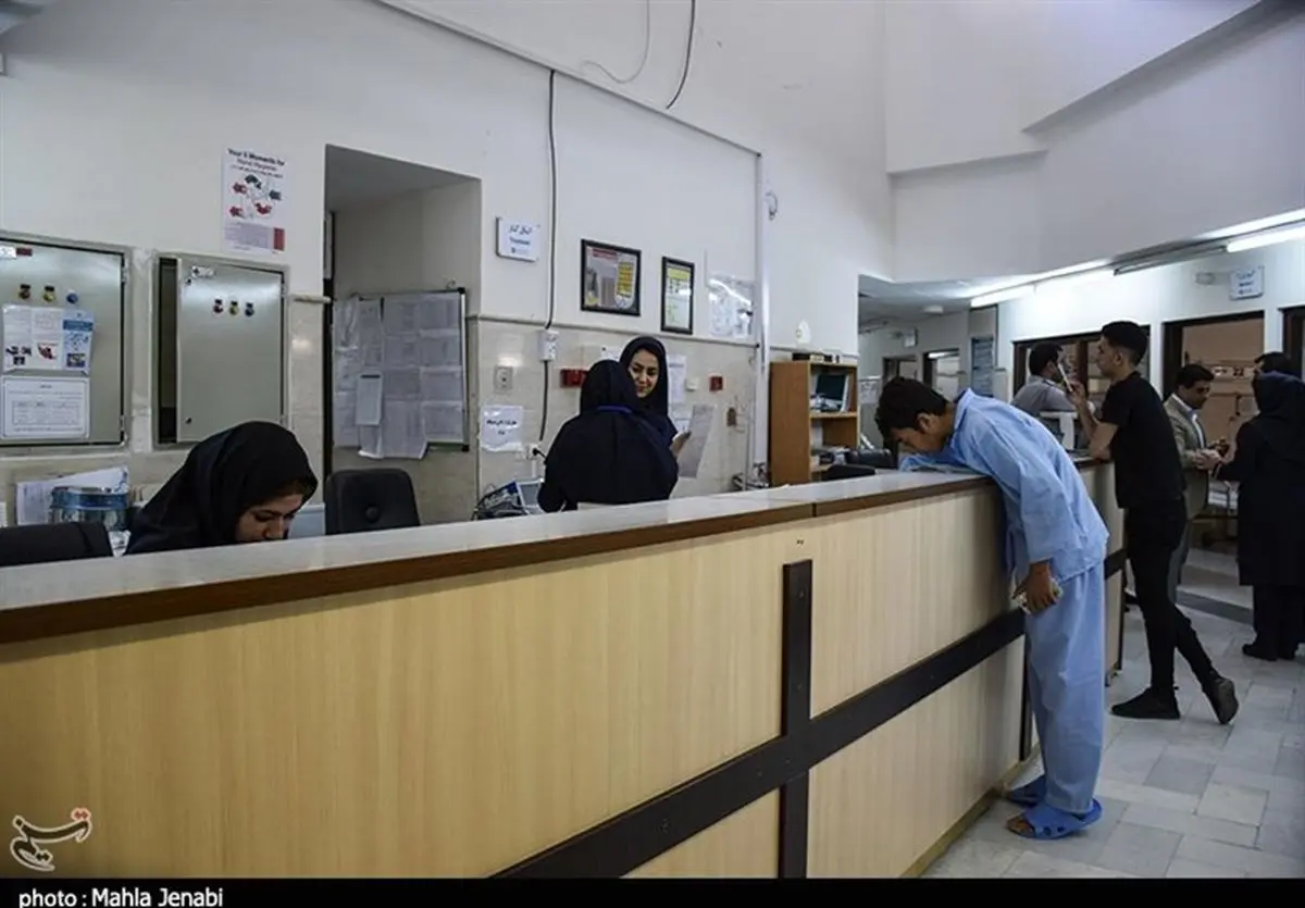 ارجاع بیماران به خارج از بیمارستانهای دولتی تخلف است/ مردم چه باید کنند