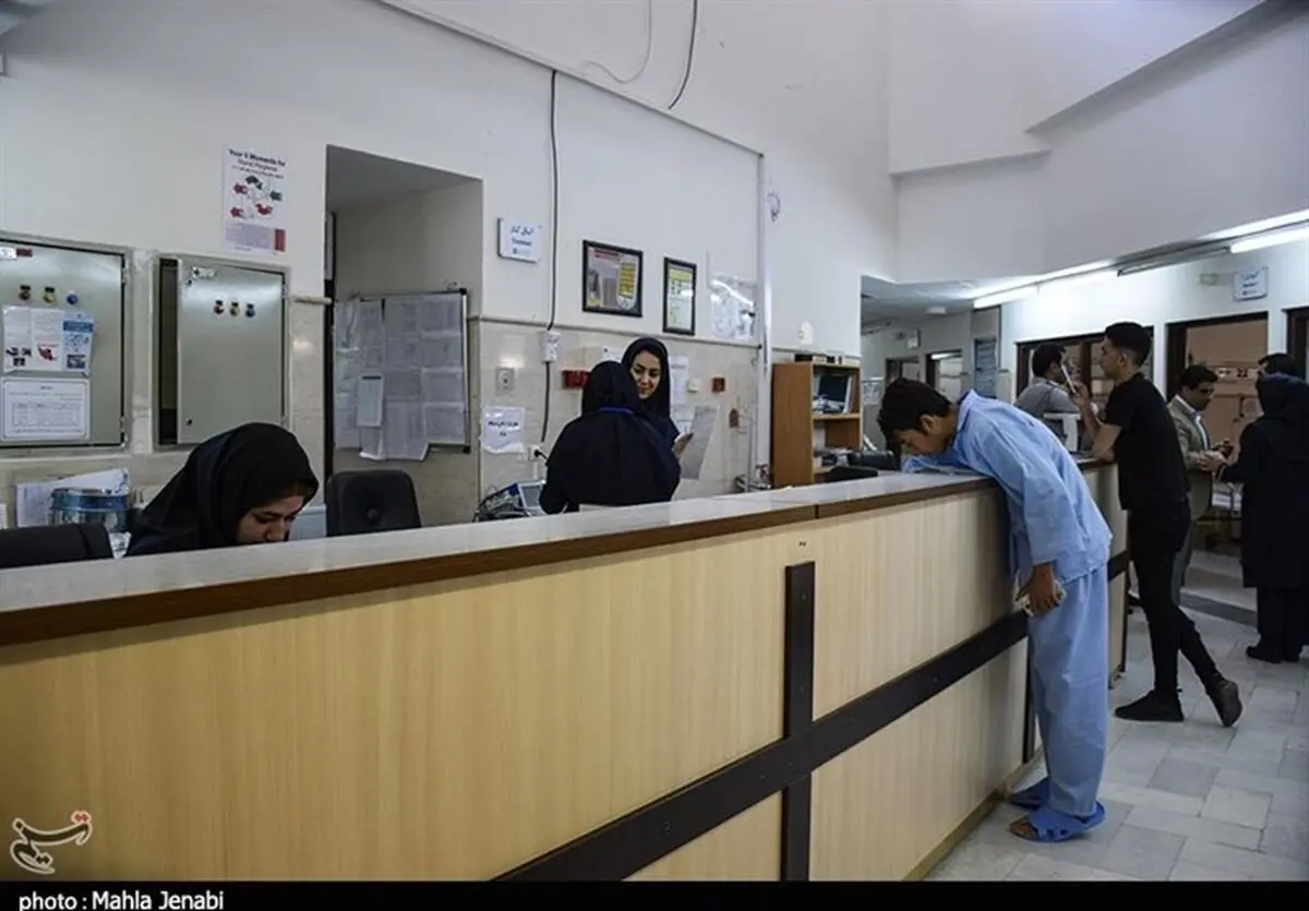 ارجاع بیماران به خارج از بیمارستانهای دولتی تخلف است/ مردم چه باید کنند