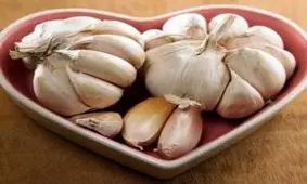 راز تازه نگه داشتن سیر در تمام طول سال