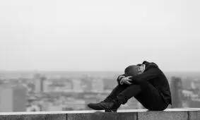 تاثیر ژنتیک و شرایط در بروز خودکشی/لزوم آموزش مهارت‌های اجتماعی در مدارس و دانشگاه‌ها