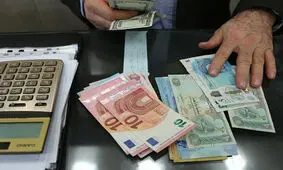 دلار در بازار غیررسمی تهران به ١٢ هزار و ٤٠٠ تومان رسید / سکه به کانال ۳ میلیون تومانی بازگشت