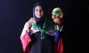آرزوی دختر کاراته‌کا مدال آور در بازی‌های آسیایی: دوست دارم بروم آزادی و فوتبال ببینم