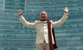 درآمد ثروتمندترین فرد جهان در هر ساعت