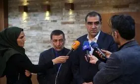 دستگاه قضائی با محتکران دارو برخورد کند/متخلفان را محروم می کنیم