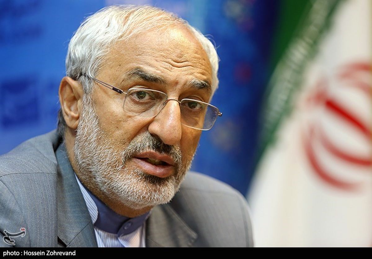 انتقاد یک نماینده از تعطیلات ۲ هفتهای مجلس