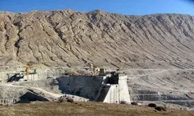 1000 نفر از کارگران سد چم شیر گچساران دست از کار کشیدند