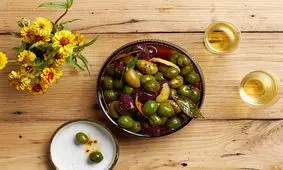 دلایلی که مجبورتان می کند هر روز زیتون بخورید