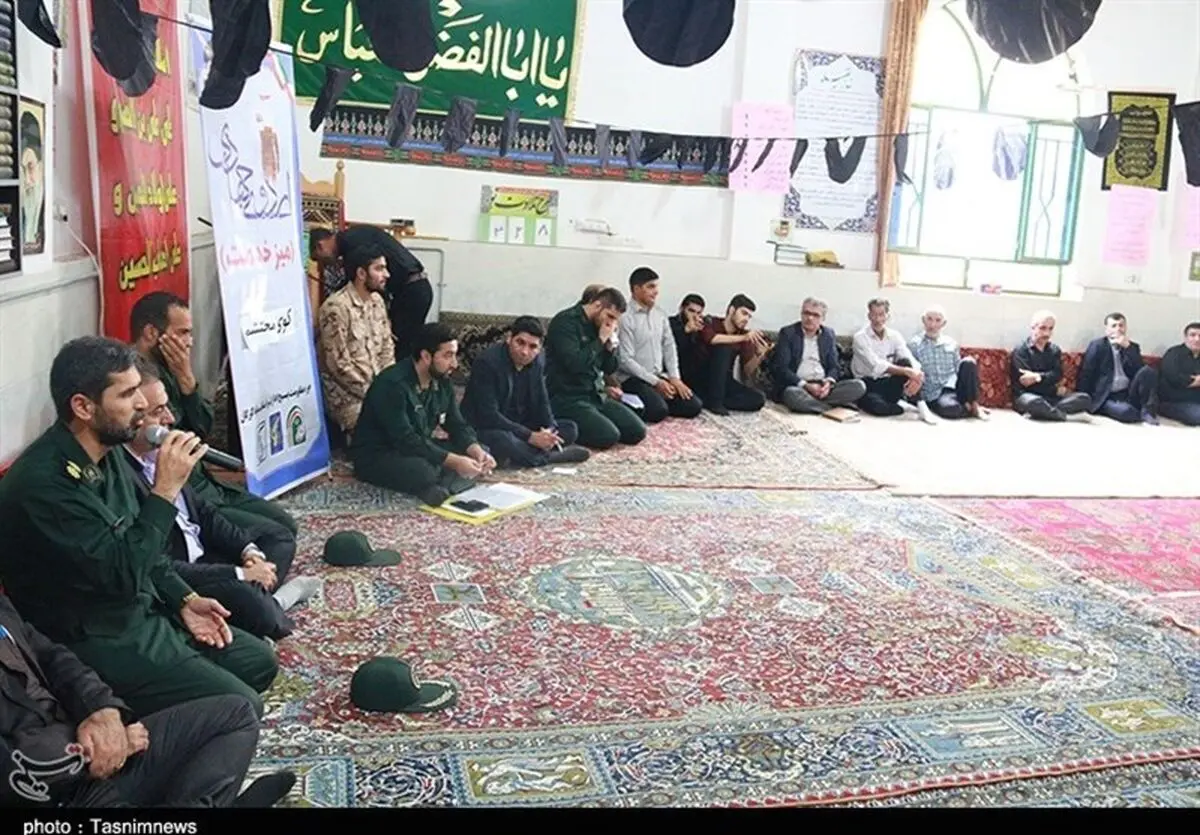میز خدمت بسیجیان گرگان در قالب رزمایش اقتدار عاشورایی در مناطق محروم+تصاویر