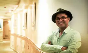 اما تورمن به گروه بازیگران "کمدی الهی" پیوست