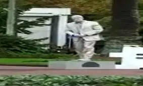 دوربین مخفی مجسمه متحرک!