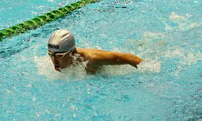 با فواید شنا برای بدن آشنا شوید