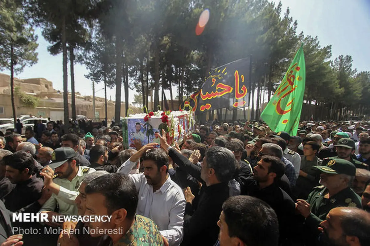 تشییع شهید مدافع حرم پس از ۱۲۰۰ روز از شهادتش در بابلسر