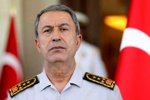 وزیر دفاع ترکیه: هرگونه عملیات نظامی به ادلب فاجعه‌آفرین خواهد بود