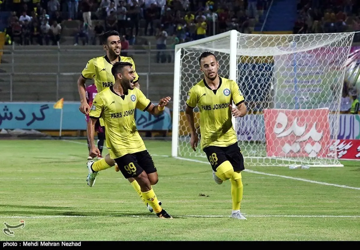 پیروزی پر گل شاگردان قلعه‌نویی برابر ماهشهر در نیمه نخست؛ سپاهان ۳ – شهرداری ماهشهر صفر