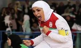 ببینید: گل زدن باران کوثری در مسابقه فوتبال