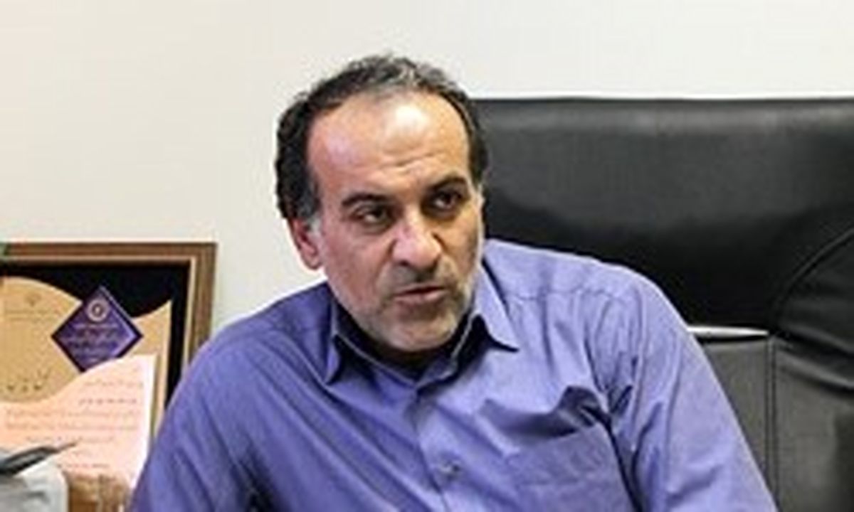گامهای بلند به سمت فروپاشی سلطنت کتابهای درسی/ کتاب الکترونیکی تولید میشود