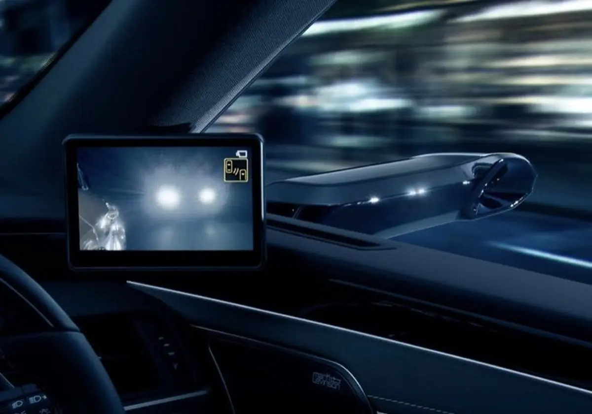 خودرویی که به جای آینه بغل دوربین دارد!