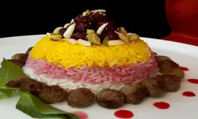 نمونه های مختلف از تزئین آلبالو پلو