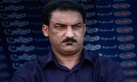 مهاجم سابق استقلال در عمان مربی شد+عکس
