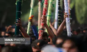 مراسم"علم پیغمبر" ویژه روز پنجم محرم در میناب برگزار شد + عکس و فیلم