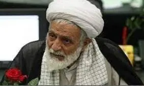 همانطور که اجازه عرق‌فروشی و قمار نمی‌دهیم، اجازه بی حجابی هم نمی دهیم/ بی حجاب ها در تاریخ ایران، «کلفت‌های دربار» بودند